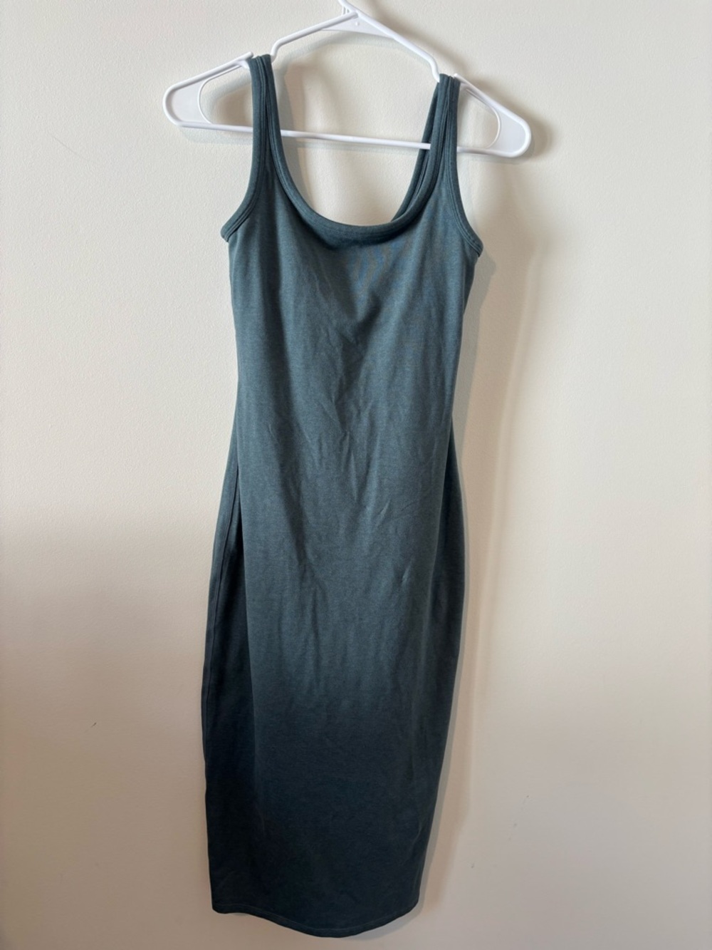 Vuori Halo Essential Dress Lake Heather Size XS Bodycon - Picture 2 of 11